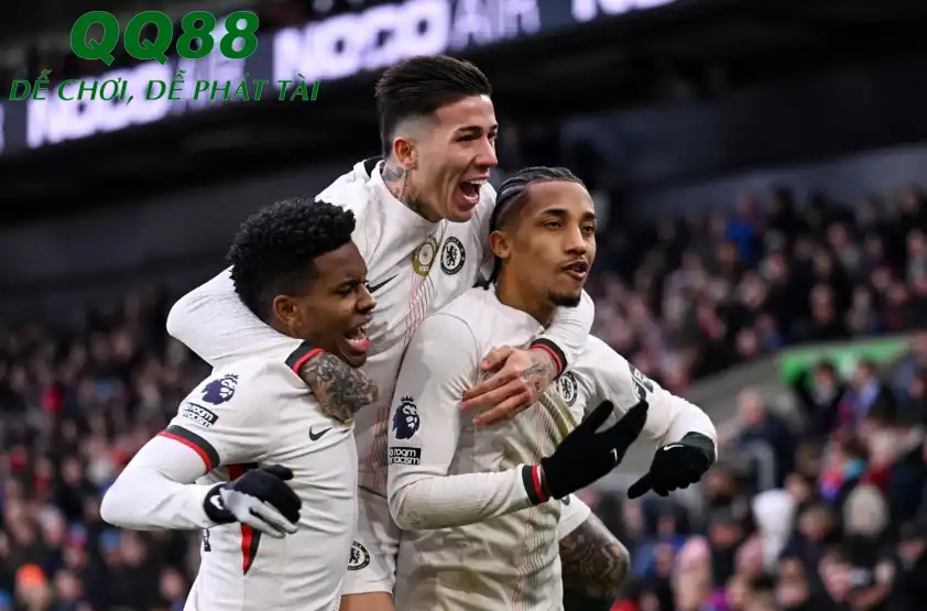 Chelsea tiếp tục đi từng bước chậm rãi đến tấm vé dự Champions League mùa sau. (Ảnh: Goal) Chelsea tiếp tục đi từng bước chậm rãi đến tấm vé dự Champions League mùa sau. (Ảnh: Goal)